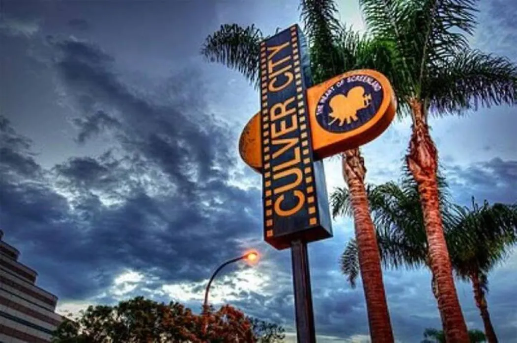 Spacious, Chic, Pristine And Free Parking! Culver City 0*,  United States